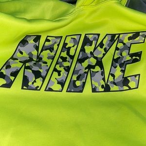 Nike thermal- fit Hoodie